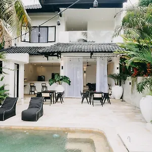  Hotel Casa Art Indonesien