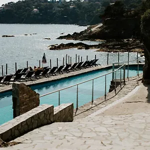 *** Hotel Le Provencal Renove En 2025 - Bord De Frankreich