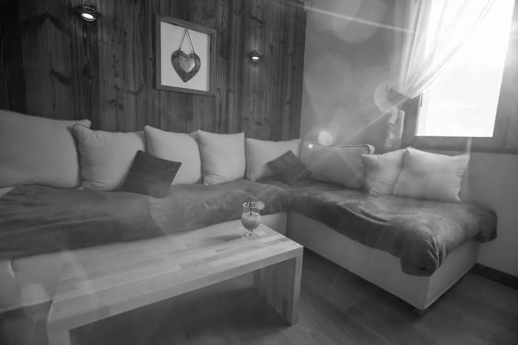 Hotel Le Grand Tetras Morzine 2*,